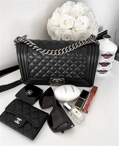 boy bag van chanel|chanel boyfriend bag.